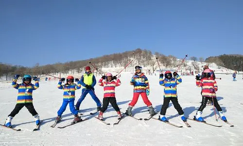 雪域飞扬滑雪游